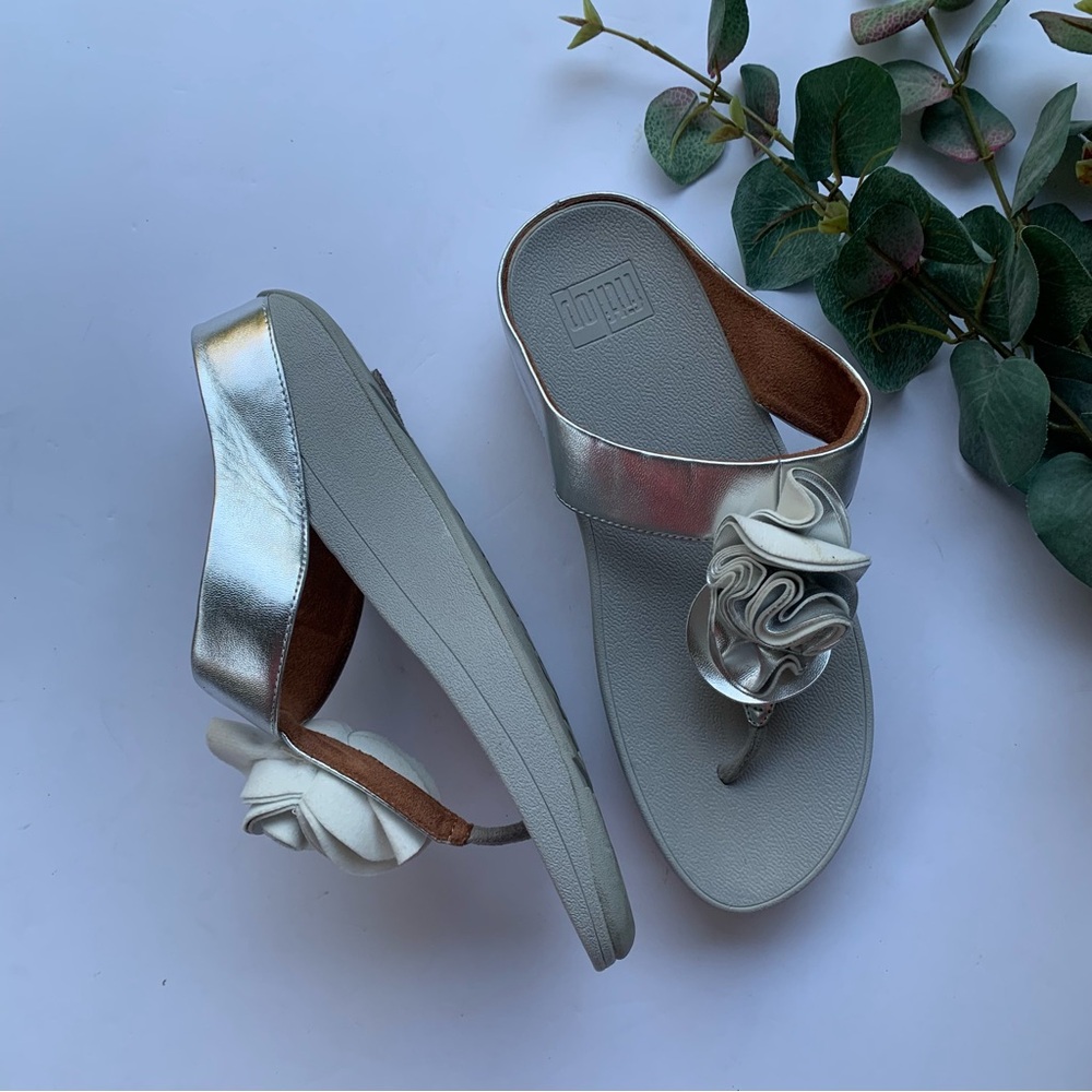 FitFlop Florrie Wedge Thong Sandal Silver